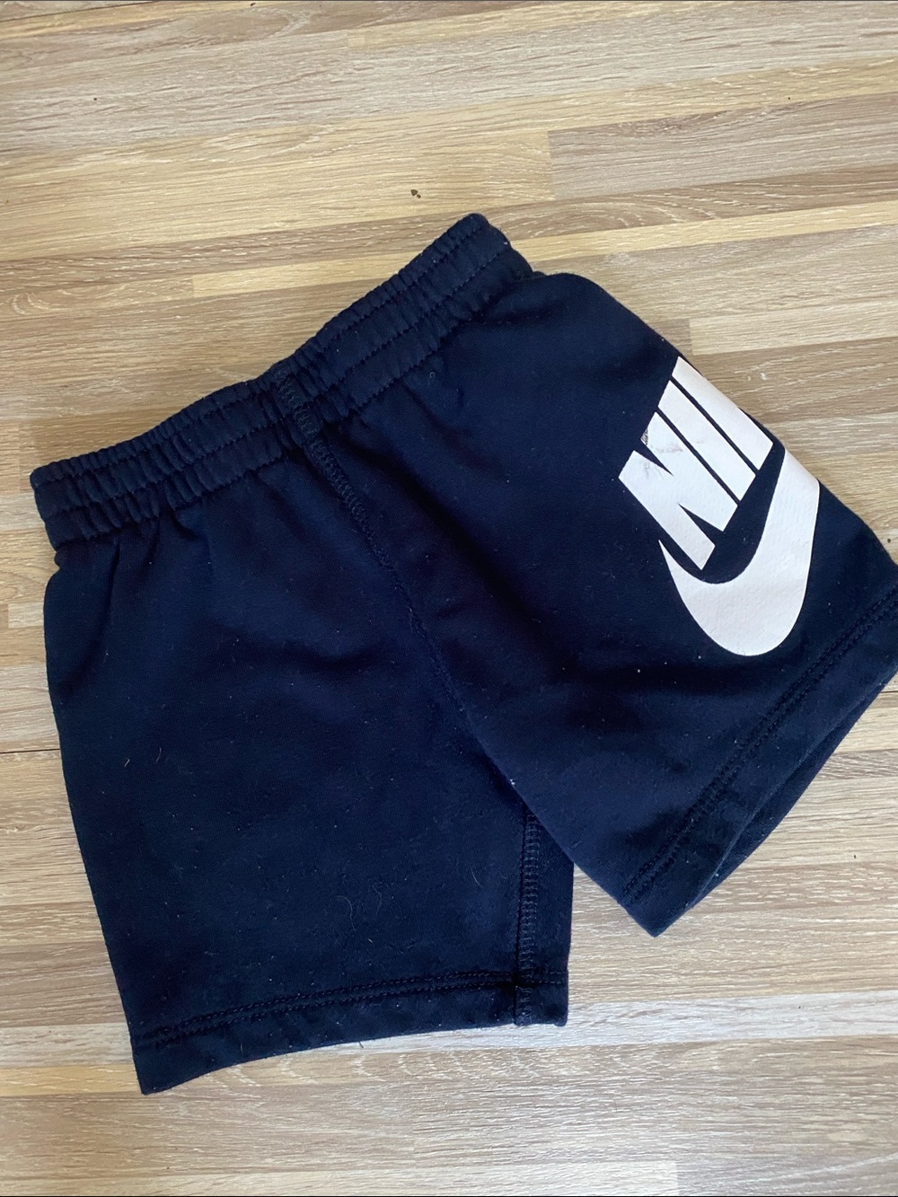 NIKE sweat shorts size baby boy 24 months - Picture 2 of 6